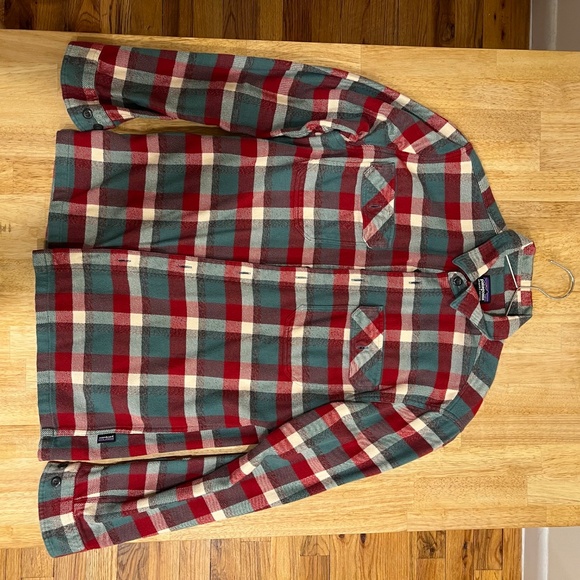 Patagonia Fjord Flannel - Picture 6 of 7